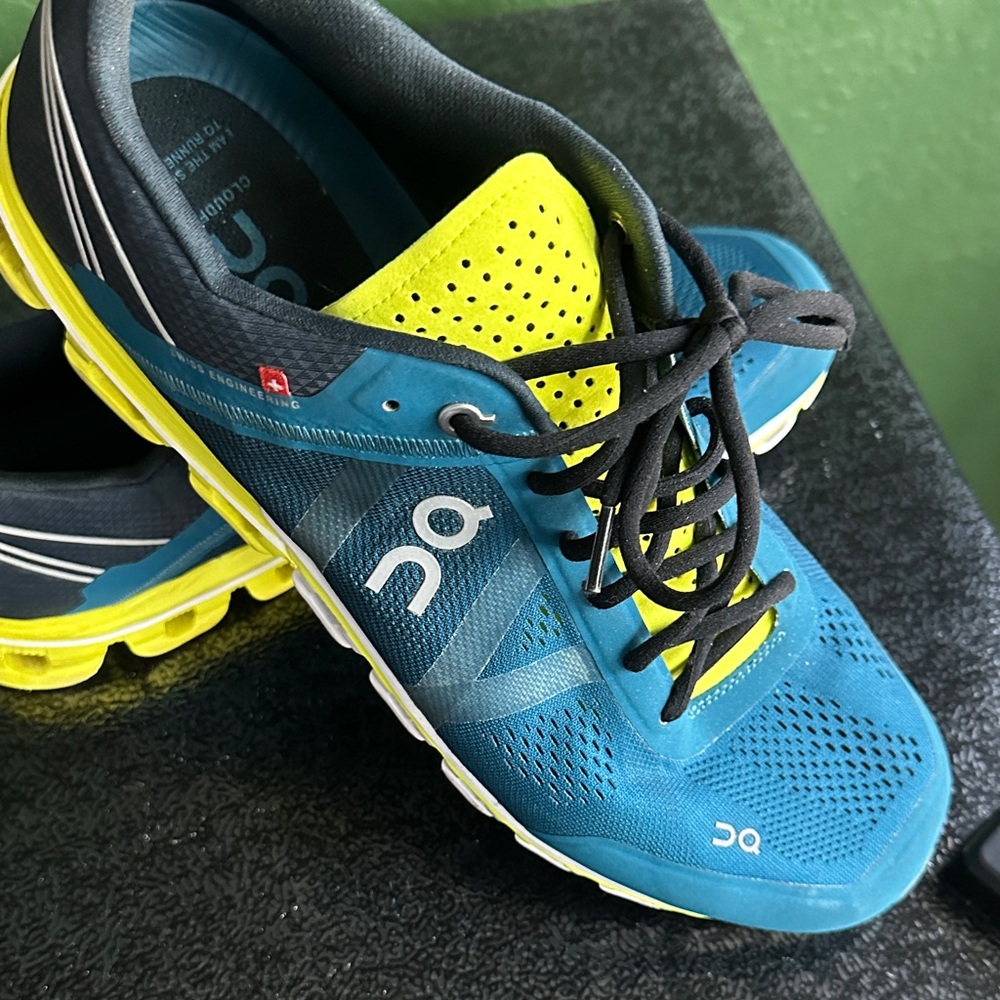 On Running Men's Teal and Neon Yellow Athletic Shoes